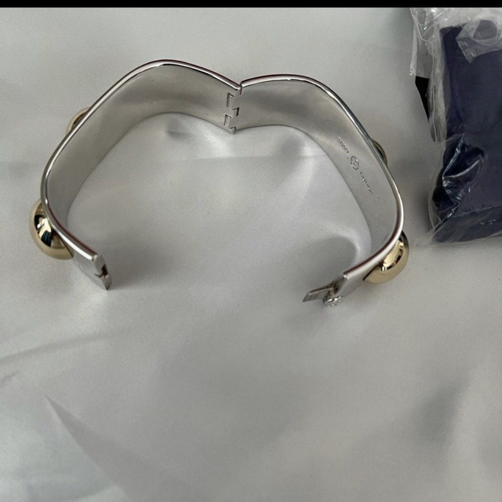 NWOT Brand New TORY BURCH GOLD AND SILVER CUFF SOOOO UNIQUE - Picture 6 of 6